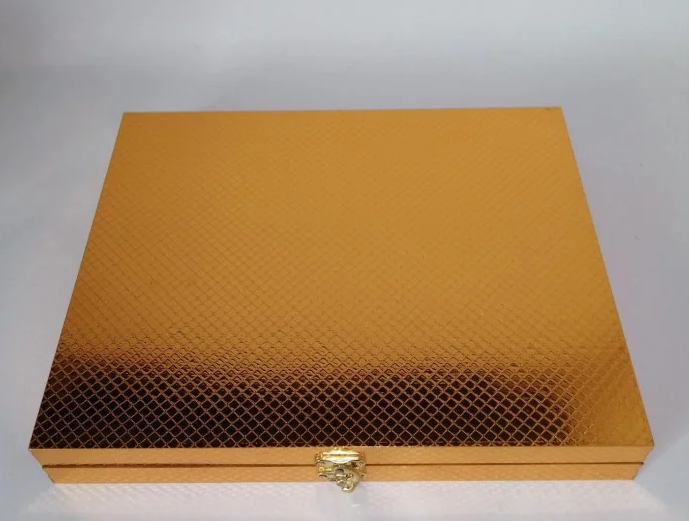 Set tacamuri, 24 piese, Inox, cu diplomat, model cercuri